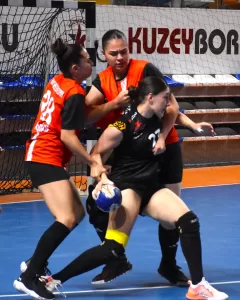 - Aksaray Belediyespor: 26 - Tekirdağ Süleymanpaşa: 34