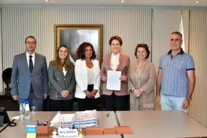 ANKARA (AA) – İYİ Parti Genel Başkanı Meral Akşener, İsveç'in