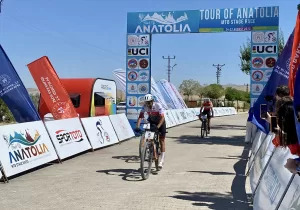 KIRŞEHİR (AA) – Türkiye Bisiklet Federasyonunca düzenlenen ve Uluslararası Bisiklet