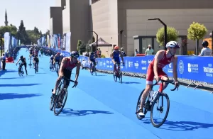 BALIKESİR (AA) – Balıkesir Büyükşehir Belediyesi ve Türkiye Triatlon Federasyonunun