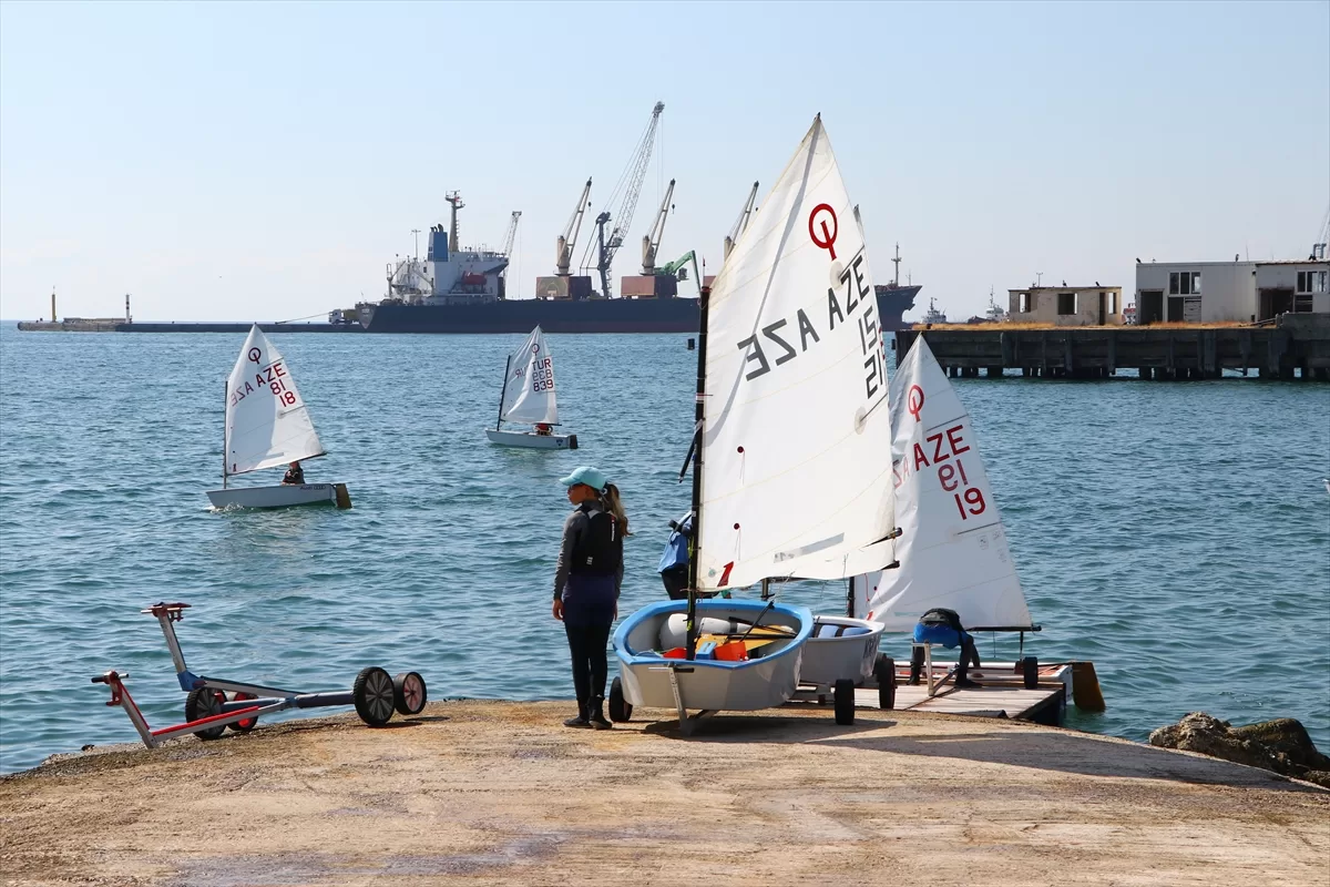 Azerbaycan Yelken Milli Takımı, Tekirdağ'da mavi sulara yelken açıyor