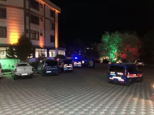 BALIKESİR (AA) – Balıkesir'in Edremit ilçesinde sünnet düğününde yemek yüzünden