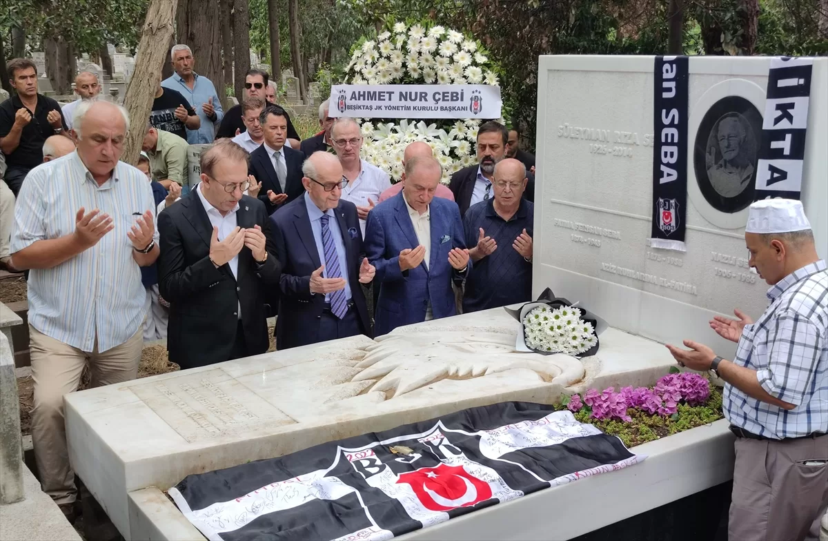 Beşiktaş'ın efsane ismi Süleyman Seba, vefatının 9. yılında kabri başında anıldı