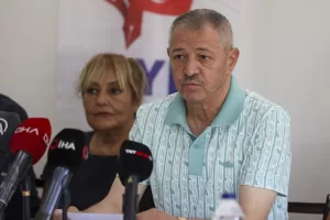 ANKARA (AA) – Türkiye Boks Federasyonu Başkanı Eyüp Gözgeç, "Hepimiz,