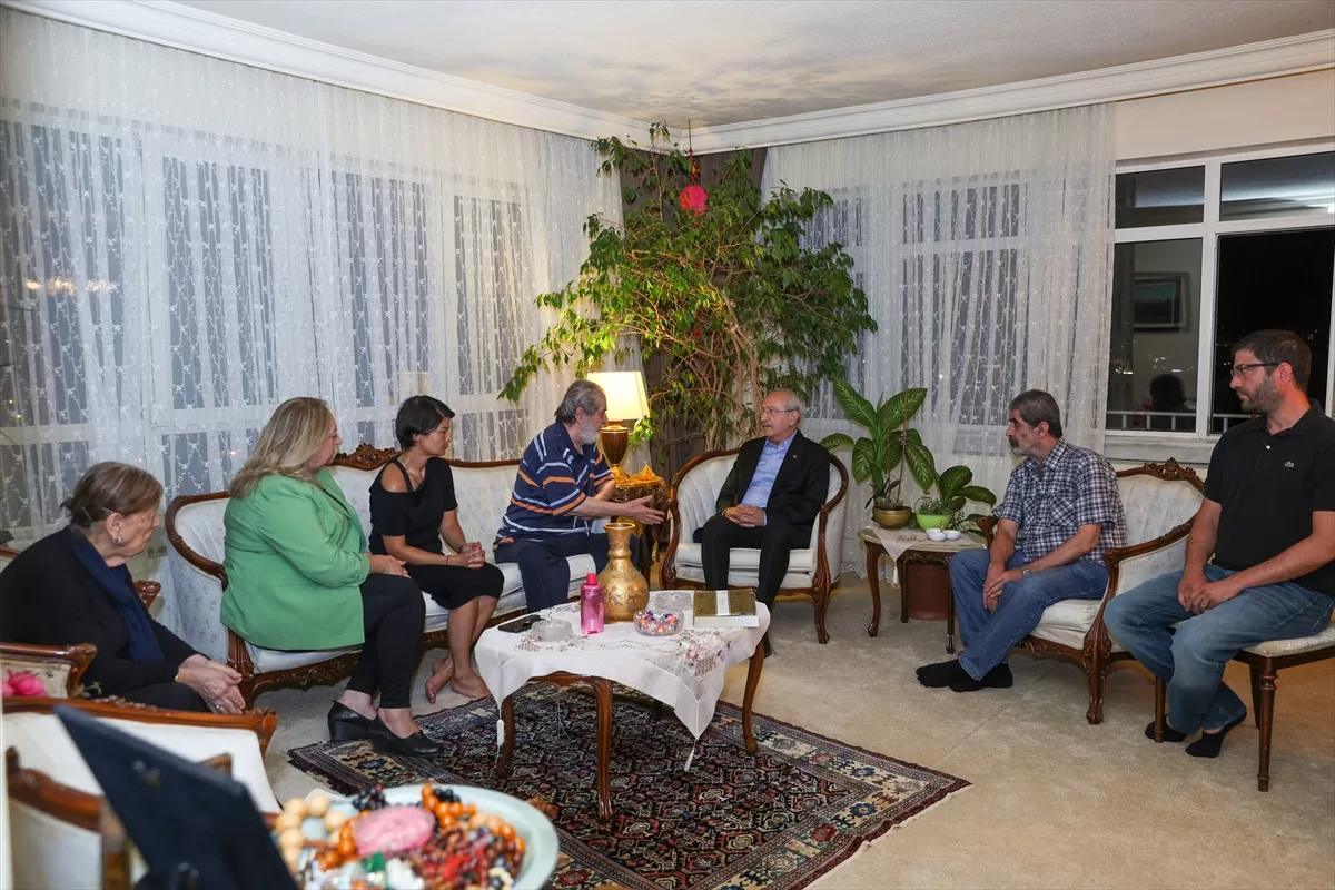 CHP Genel Başkanı Kılıçdaroğlu'ndan Ali Kaya Özel'e taziye ziyareti