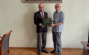 MOSKOVA (AA) – Diyanet İşleri Başkanlığına ait "Hadislerle İslam" isimli