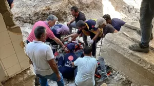 DÜZCE (AA) – Düzce'de bir okulun inşaatının ikinci katından düşen