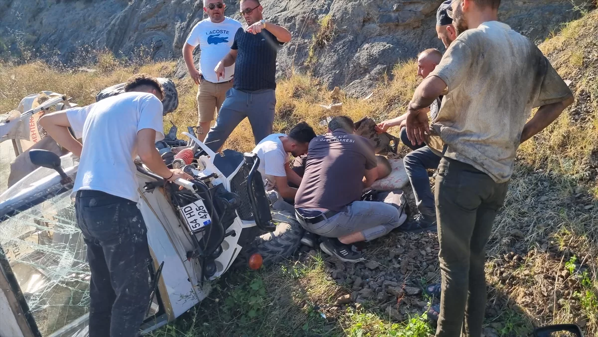 Düzce'de otomobil ile çarpışan ATV'nin sürücüsü ağır yaralandı