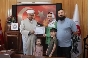 ELAZIĞ (AA) – İngiltere vatandaşı Rebekah Alice Mccathie, ailesiyle birlikte