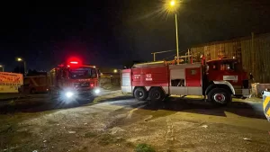 KAHRAMANMARAŞ (AA) – Kahramanmaraş'ta hurda deposunda çıkan yangın itfaiye ekiplerince