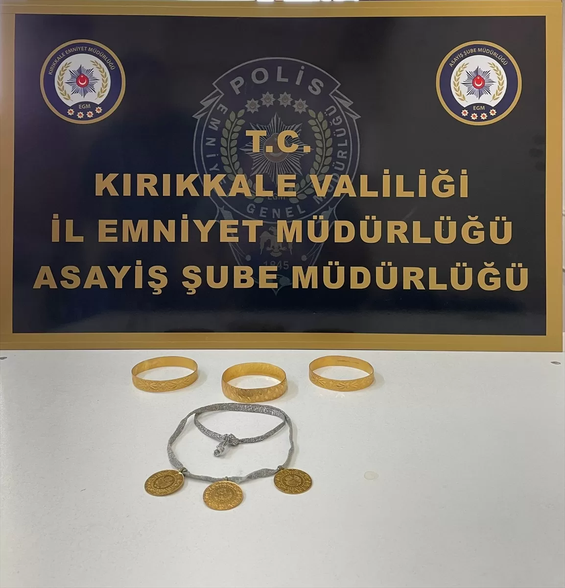 Kırıkkale'de bir kişi polisin takibiyle dolandırılmaktan kurtuldu