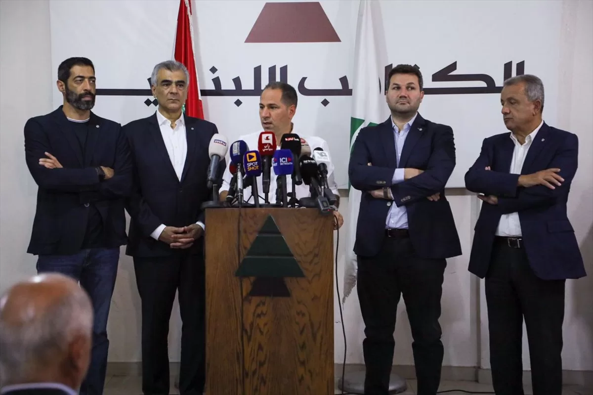 - "Ordu, Hizbullah'ın olayları ele alma biçiminin ülkeyi tehlikeli sonuçlara