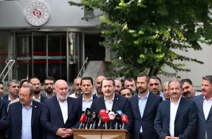 - "Kamu İşveren Heyeti'ne tavsiyemiz, hiç vakit kaybetmeden teklifi revize