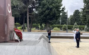 BAKÜ (AA) – Milli Savunma Bakanı Yaşar Güler ile Azerbaycan