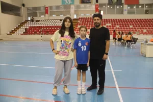 - Amasya'da U15 Milli Takım kampına davet edilen ablasından etkilenerek