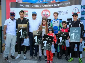 UŞAK (AA) – Uşak'ta düzenlenen MOTUL 2023 Türkiye Karting Şampiyonası'nın