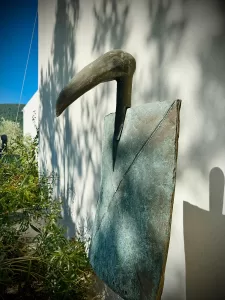 MUĞLA (AA) – Muğla'nın Milas ilçesinde festival kapsamında sergilenen heykelin