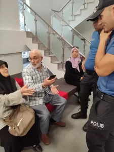 BURSA (AA) – Bursa'nın Orhangazi ilçesinde, telefonda kendisini avukat olarak