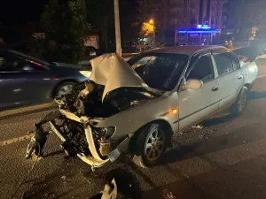 SAMSUN (AA) – Samsun'un Çarşamba ilçesinde 3 aracın karıştığı zincirleme