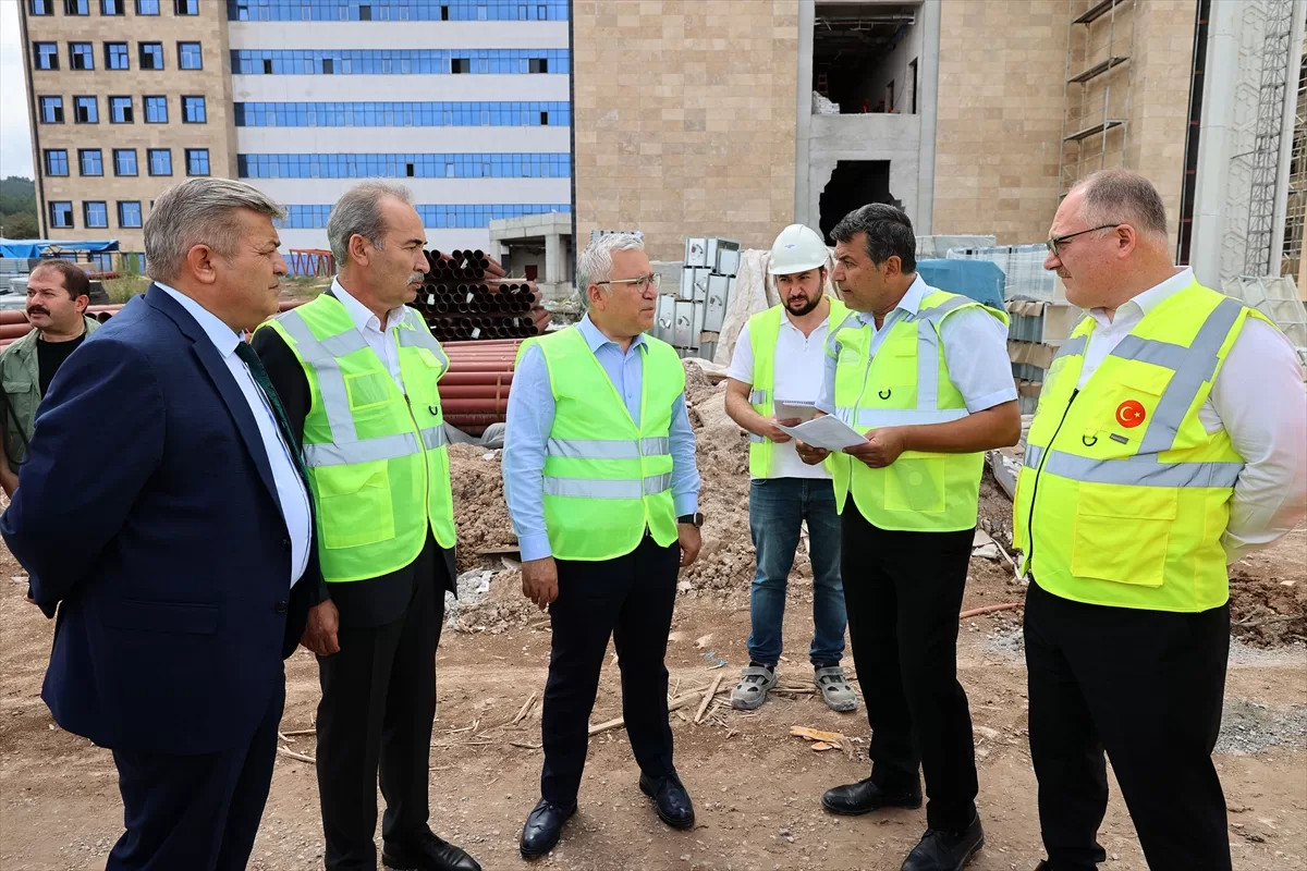 Sivas'ta 1071 yatak kapasiteli hastanenin 2024'te hizmete açılması hedefleniyor