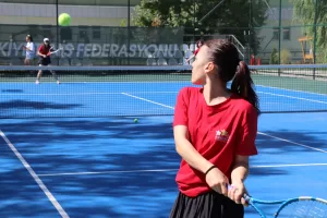 ERZİNCAN (AA) – Teniste Anadolu Yıldızlar Ligi (ANALİG) Osman Bayrakdar