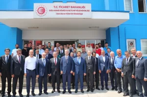 HATAY (AA) – Ticaret Bakanı Ömer Bolat, Kahramanmaraş merkezli depremlerden