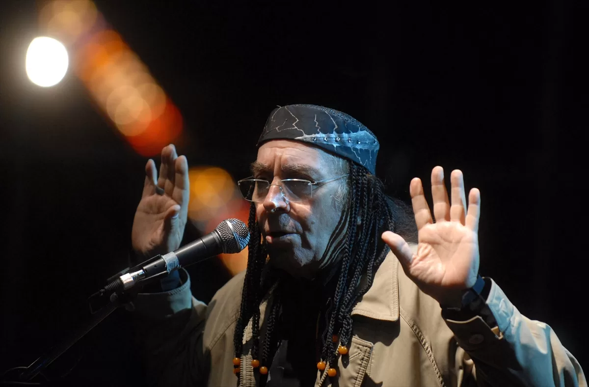 Ünlü rock müzisyeni Erkin Koray, hayatını kaybetti