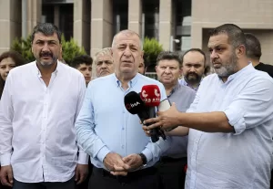 İSTANBUL (AA) – Zafer Partisi Genel Başkanı Ümit Özdağ, imam-hatip