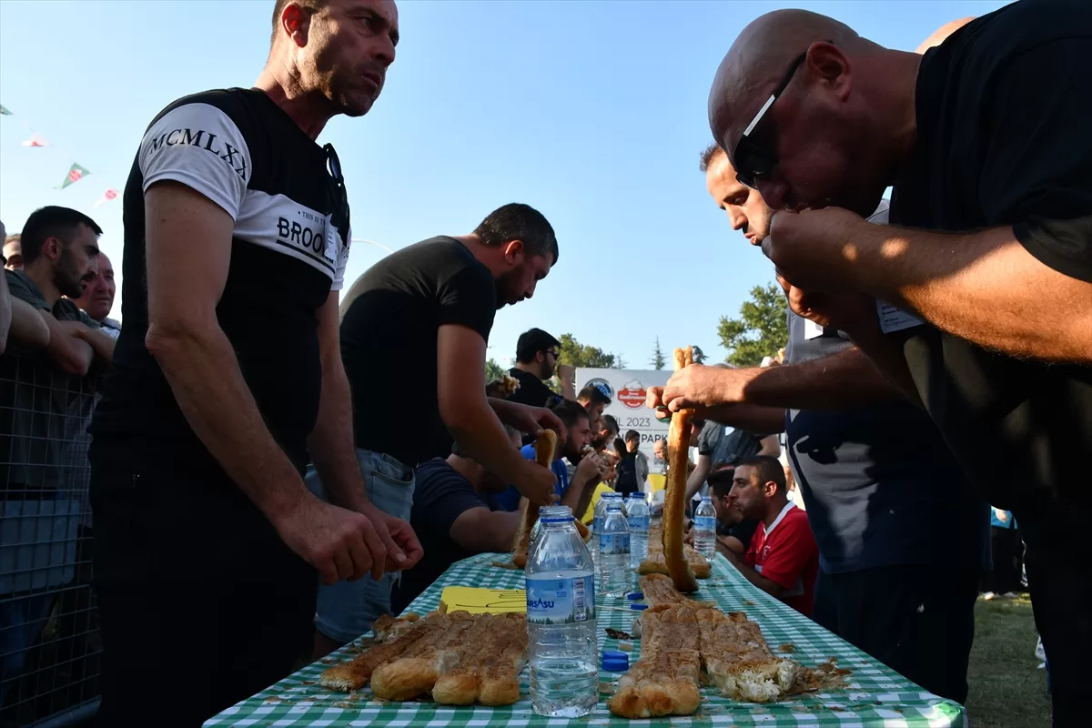 2. Bursa Gastronomi Festivali'nde “En Fazla Börek Yeme Yarışması” düzenlendi