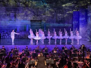 ANTALYA (AA) – 30. Uluslararası Aspendos Opera ve Bale Festivali'nde
