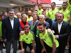 İZMİR (AA) – AK Parti Genel Başkanvekili Binali Yıldırım, "Türk