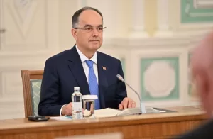 ASTANA (AA) – Arnavutluk Cumhurbaşkanı Bayram Begay, Kazakistan ile ilişkileri