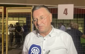 MERSİN (AA) – Trendyol Süper Lig'in 6. haftasında sahasında 2-0