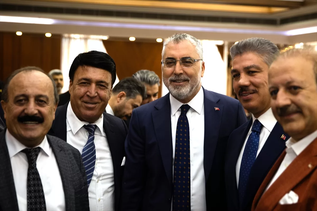 Bakan Işıkhan “Yeniden İstanbul” programında Mardinlilerle bir araya geldi: