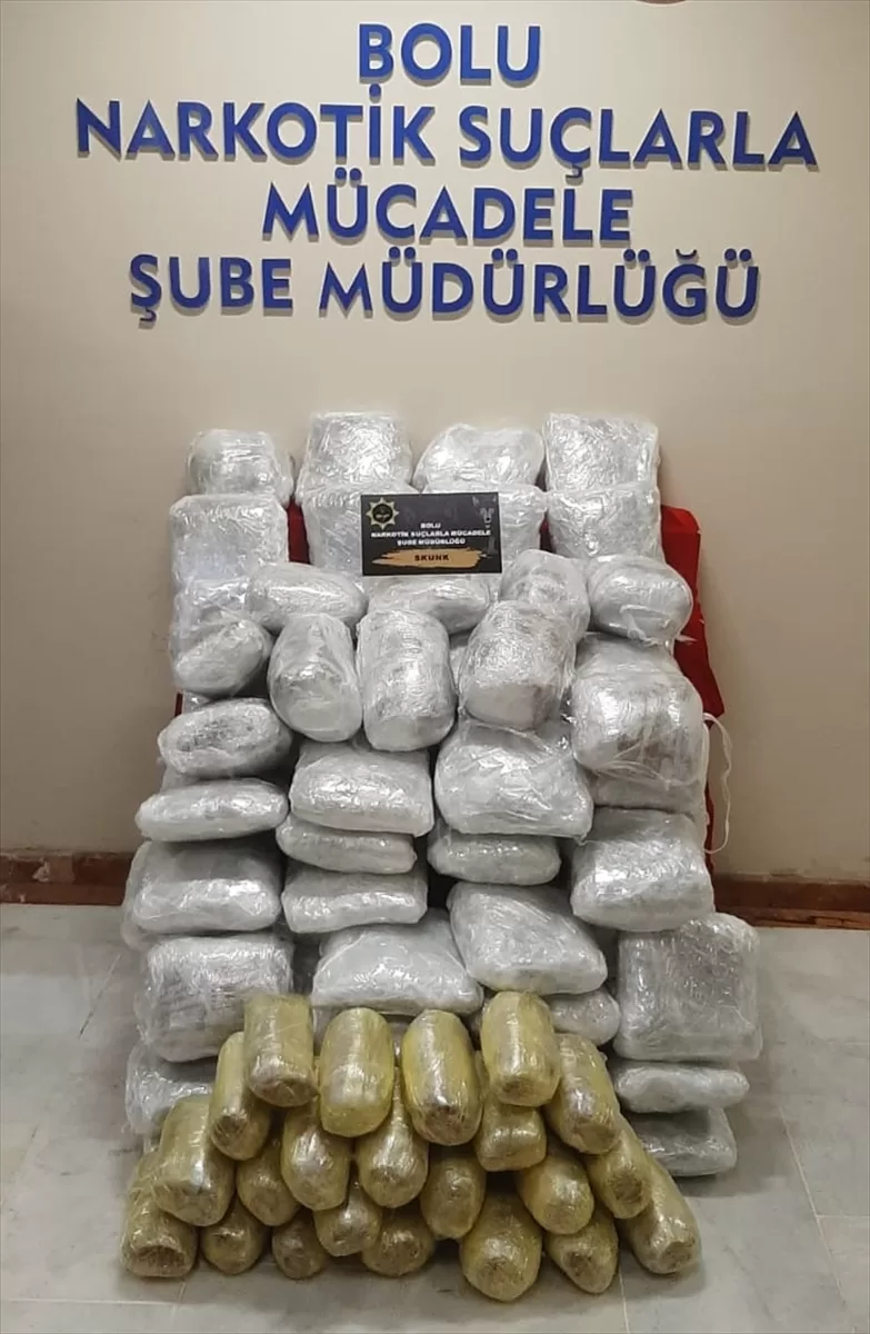 Bolu merkezli uyuşturucu operasyonunda 3 kişi tutuklandı