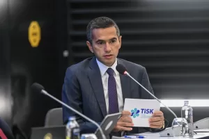 İSTANBUL (AA) – Çalışma ve Sosyal Güvenlik Bakanı Vedat Işıkhan,