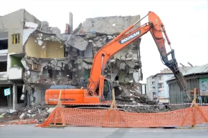 KAHRAMANMARAŞ (AA) – 6 Şubat depremlerinden etkilenen Kahramanmaraş'ın Afşin ilçesinde,