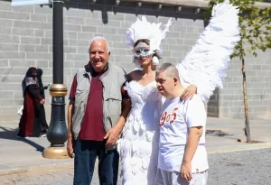 DİYARBAKIR (AA) – Diyarbakır'da gelinlik üretimi yapan bir firma, kurutmalık