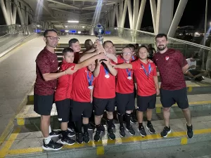 İZMİR (AA) – İtalya'da düzenlenen Down Sendromlular Avrupa Şampiyonası'ndan altın