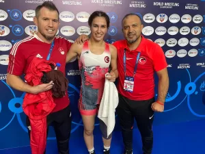 ANKARA (AA) – Sırbistan'da düzenlenen 2023 Dünya Güreş Şampiyonası'nda kadınlar