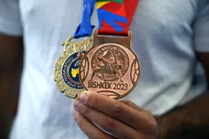 KONYA (AA) – SAVAŞ GÜLER – Güreşçi babası ile amcasına