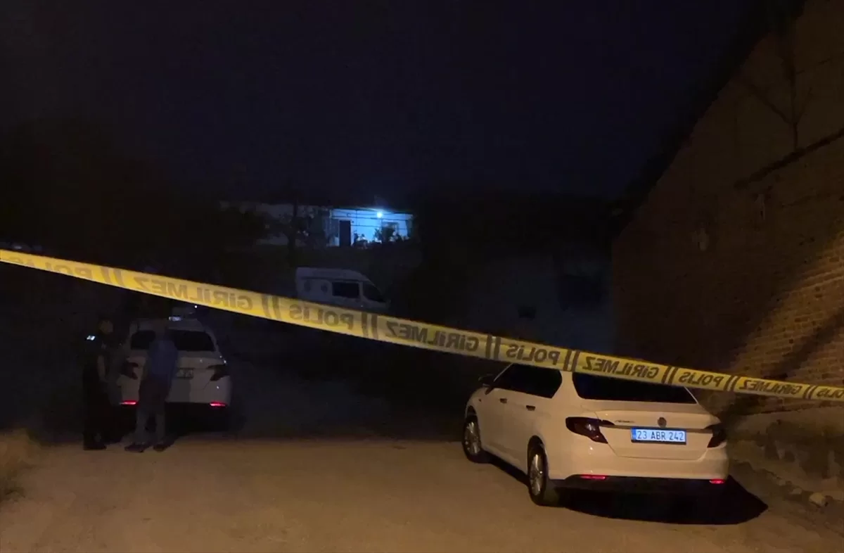 ELAZIĞ (AA) – Elazığ'da iki grup arasında çıkan silahlı kavgada