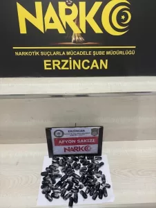 ERZİNCAN (AA) – Erzincan'da mide ve bağırsaklarında uyuşturucu ele geçirilen