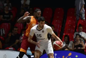 - Galatasaray Nef: 69 - Beşiktaş: 72