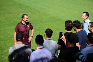 İSTANBUL (AA) – Galatasaray Teknik Direktörü Okan Buruk, sarı-kırmızılı ekibin