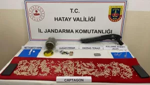 HATAY (AA) – Hatay'ın Reyhanlı ilçesinde uyuşturucu operasyonunda gözaltına alınan