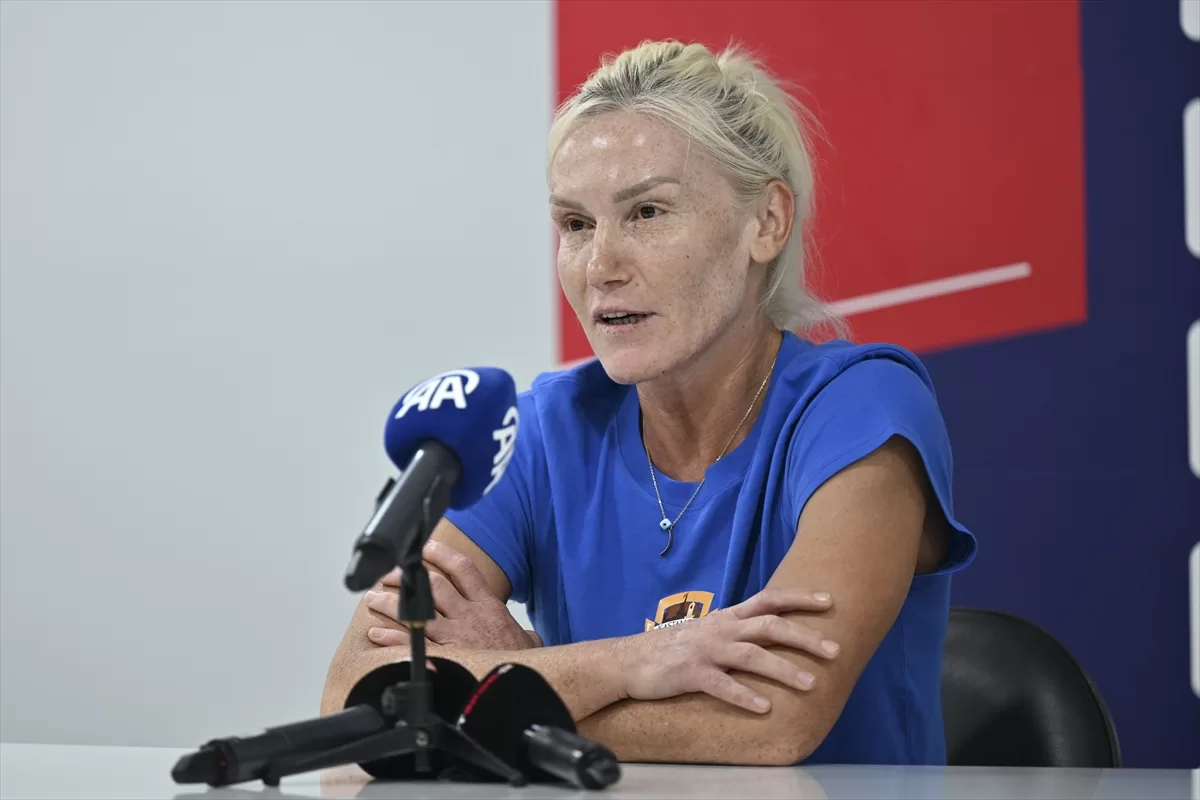 ANKARA (AA) – Hentbolda yarın Ankara'da karşı karşıya gelecek Kastamonu