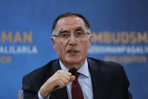 - "15 gün kadar önce Sayın Adalet Bakanımız açıkladı. Mahkemelere