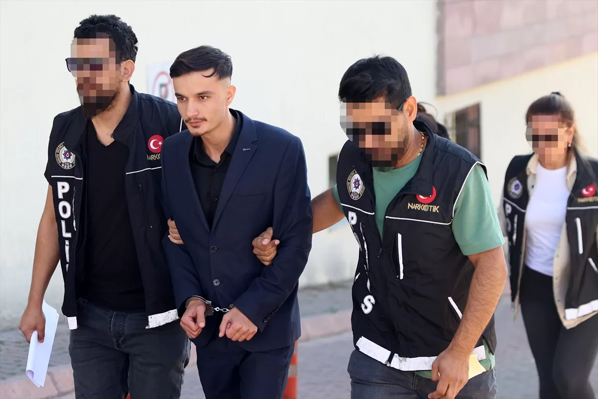 KAYSERİ (AA) – Kayseri'de düzenlenen operasyonda 1 kilo 230 gram