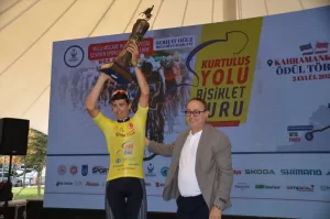 - Genel klasmanda birinciliği, Spor Toto Bisiklet Takımı'ndan Serdar Anıl